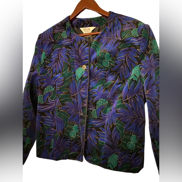 TAN JAY Women’s Velvet Textured Blue/Green Floral Blazer- 14 - Picture 1 of 8